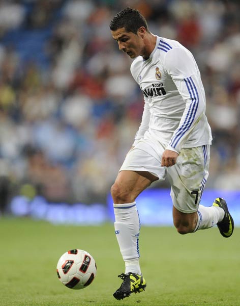 而德泽尔比 而德泽尔比