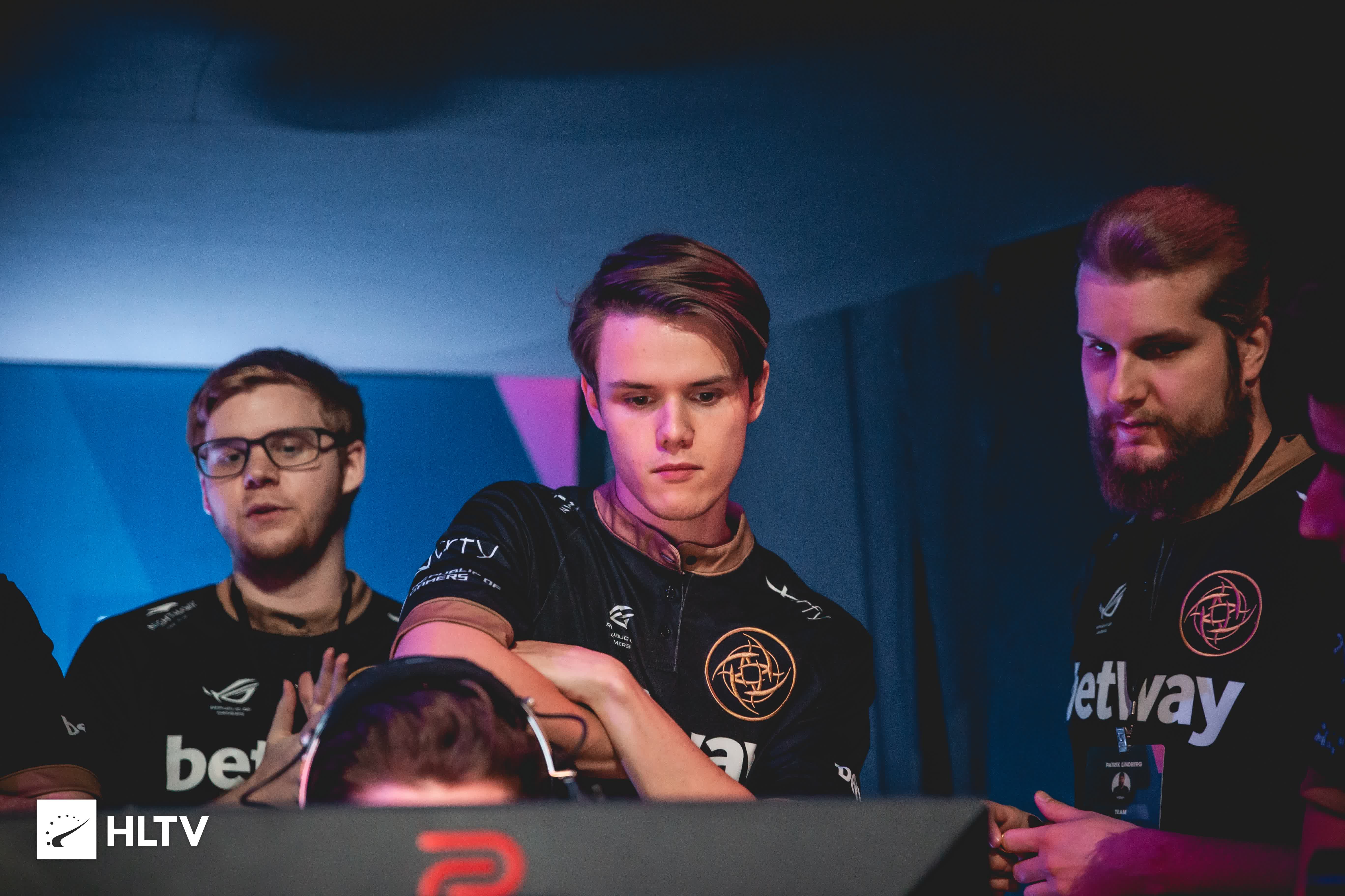 展现了高度 展现了高度