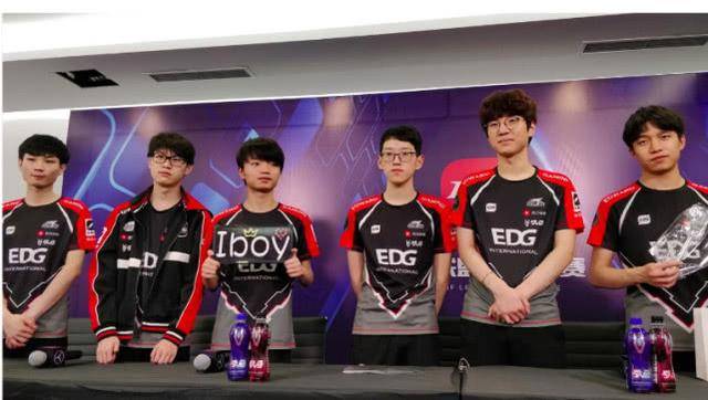 战术调整 战术调整